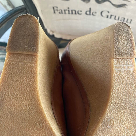 Lovely People Leather Oxford Platform Wedge - Picture 5 of 7